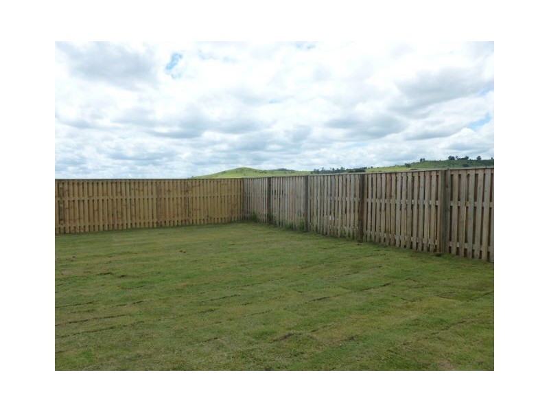 19 Blaxland Court, Laidley QLD 4341