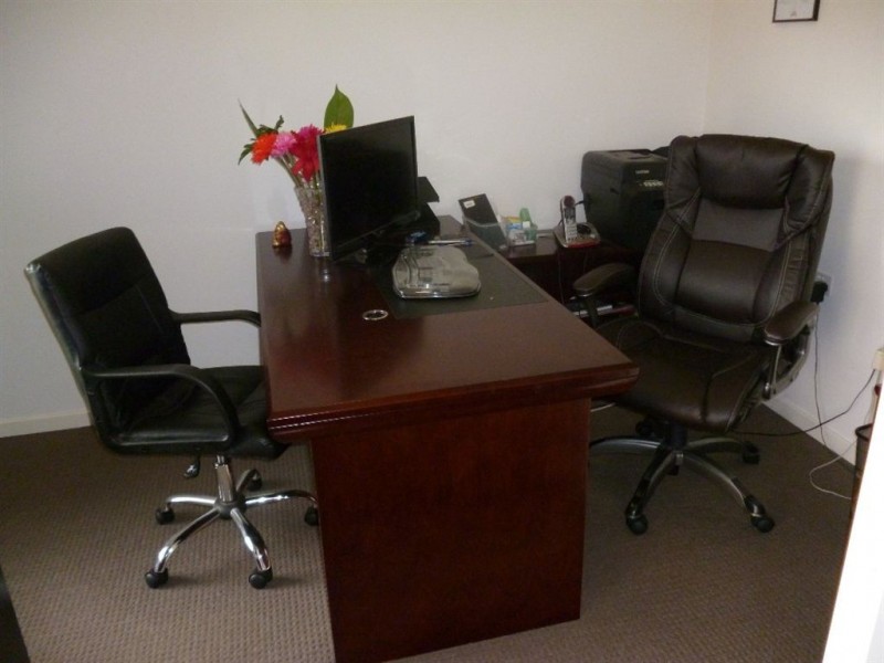 61 Bathersby Cresent, Augustine Heights QLD 4300