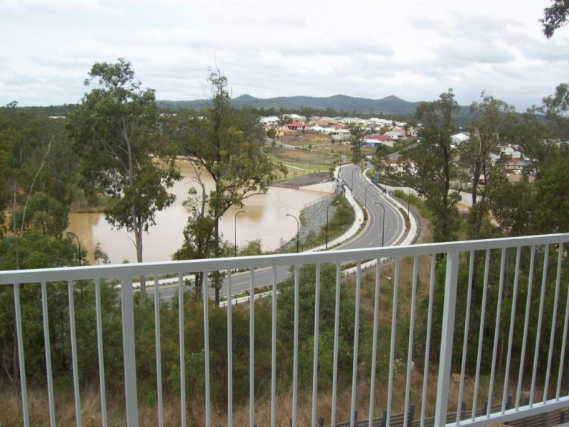 16 Aspect Terrace, Springfield Lakes QLD 4300