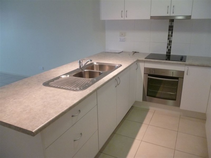 1/23-27 Commercial Dr, Springfield QLD 4300