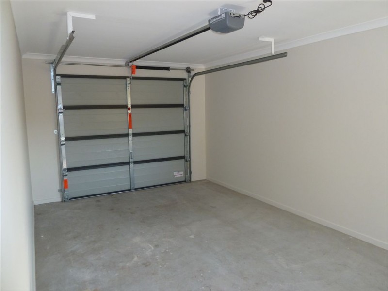 14 Piddington Street, Redbank Plains QLD 4301