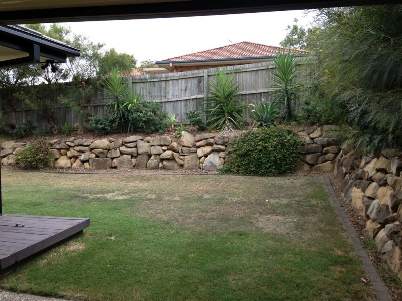 11 Vienne Crt, Springfield QLD 4300