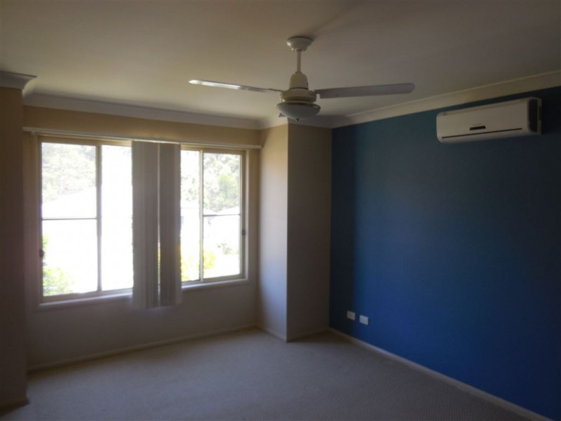 4 Evergreen Crt, Springfield QLD 4300