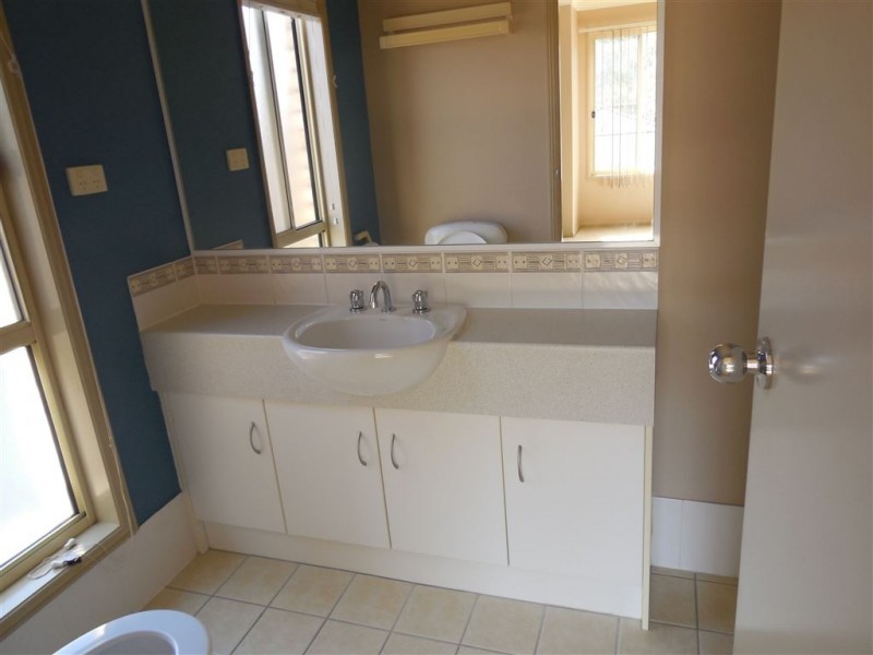 4 Evergreen Crt, Springfield QLD 4300