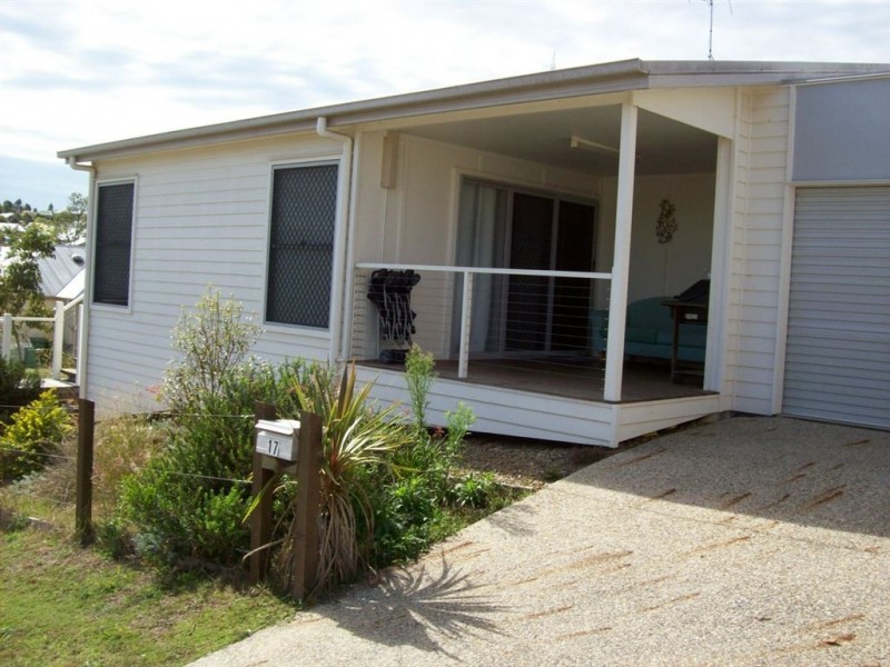 17 Jasper Way, Springfield Lakes QLD 4300