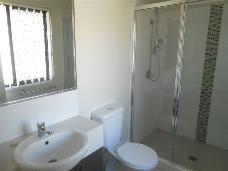 19 Pimento Place, Springfield Lakes QLD 4300