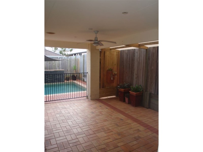 19 Chance Court, Springfield Lakes QLD 4300