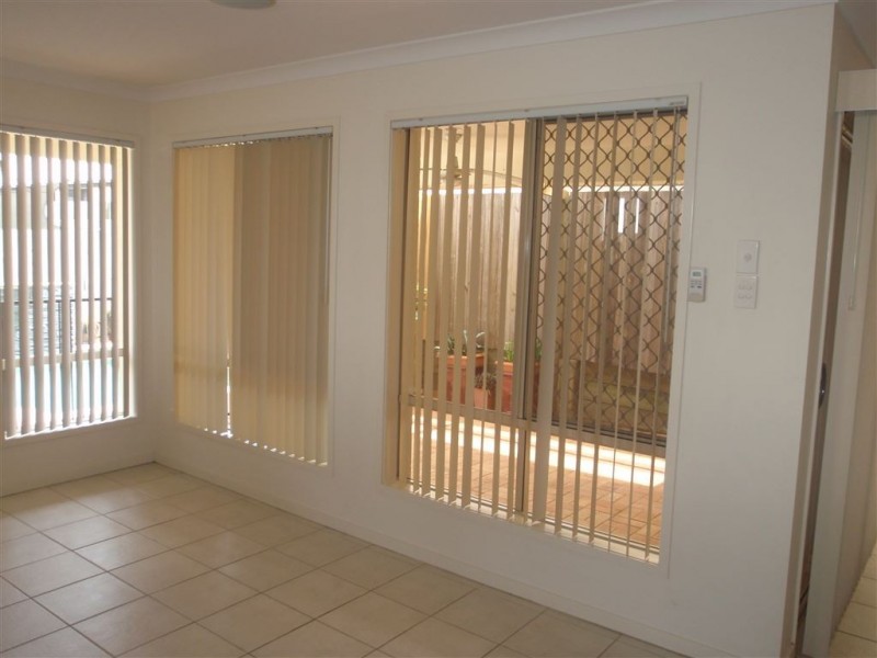 19 Chance Court, Springfield Lakes QLD 4300