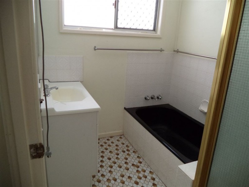 Camira QLD 4300