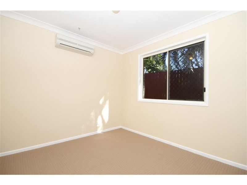 2 Crestwood Drive, Camira QLD 4300