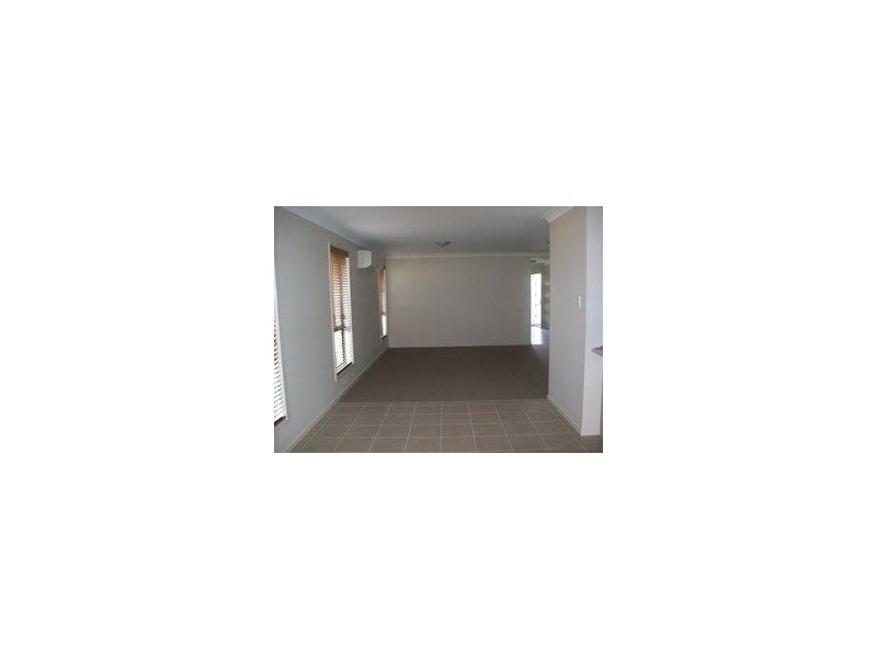 63 Valentine Circuit, Augustine Heights QLD 4300