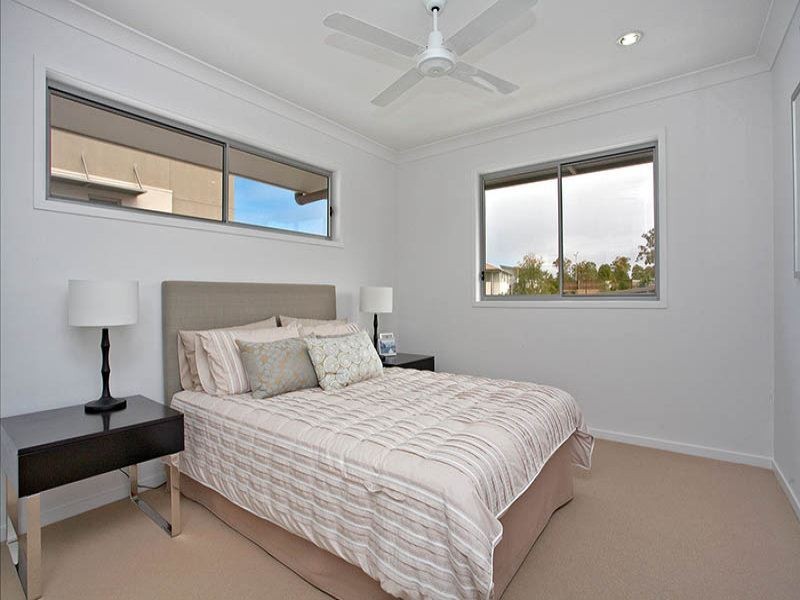 9 Spyglass Lane, Brookwater QLD 4300