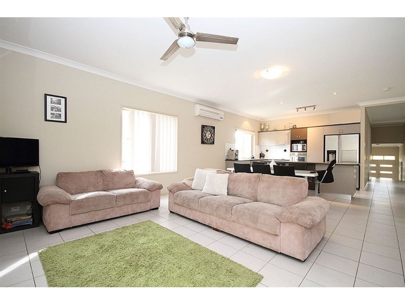 19 Inlet Lane, Springfield Lakes QLD 4300