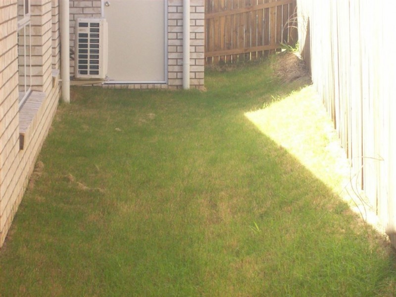 Augustine Heights QLD 4300