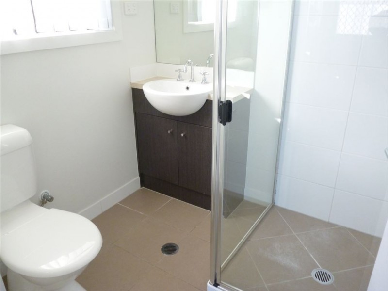 201 Cedar rd, Redbank Plains QLD 4301