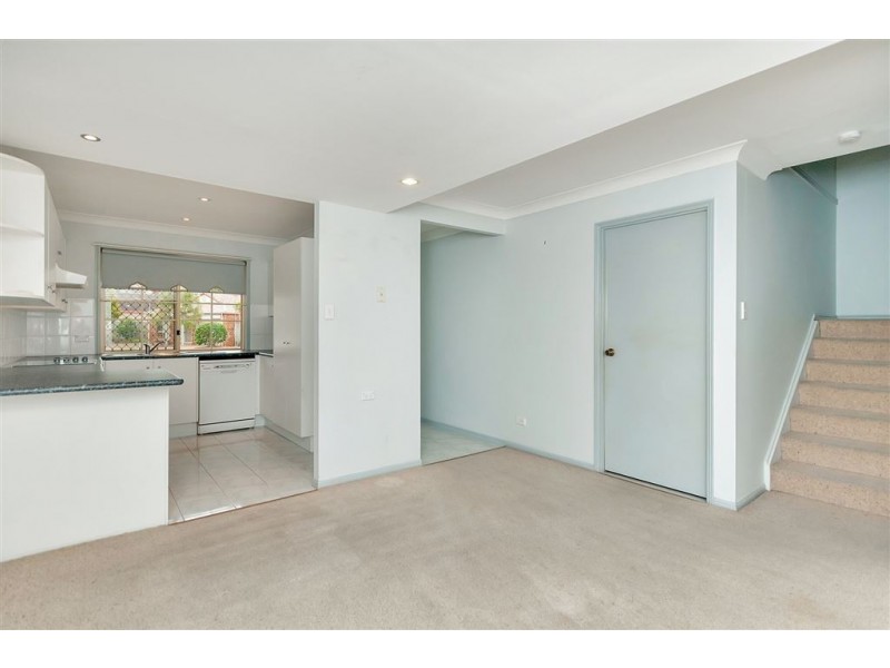 49/99 Short St, Boronia Heights QLD 4124
