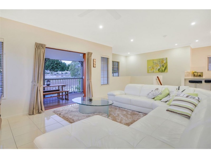 28 Riverine Dr, Springfield Lakes QLD 4300