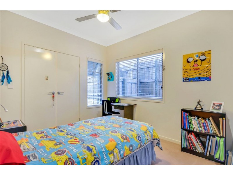 28 Riverine Dr, Springfield Lakes QLD 4300