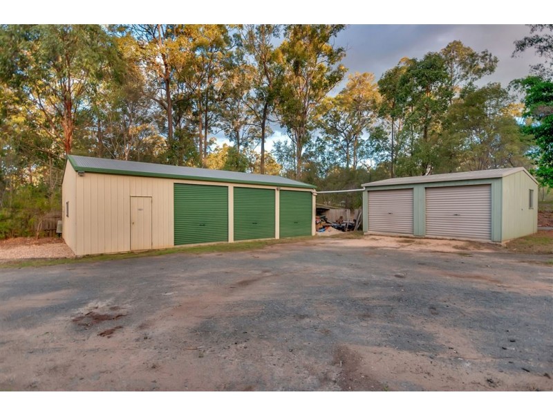 39 Daniel Ct, Greenbank QLD 4124