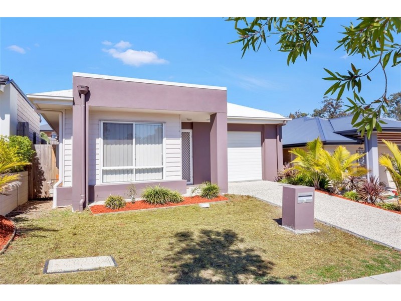 36 Arnaldo Avenue, Augustine Heights QLD 4300