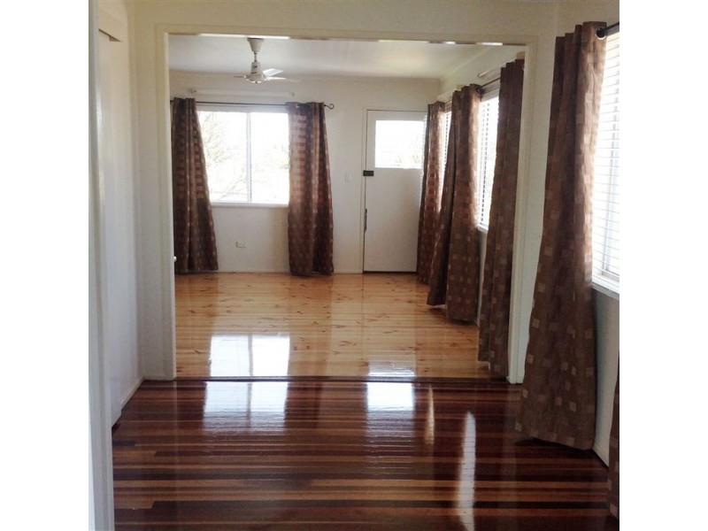 16 Butler Street, Raceview QLD 4305
