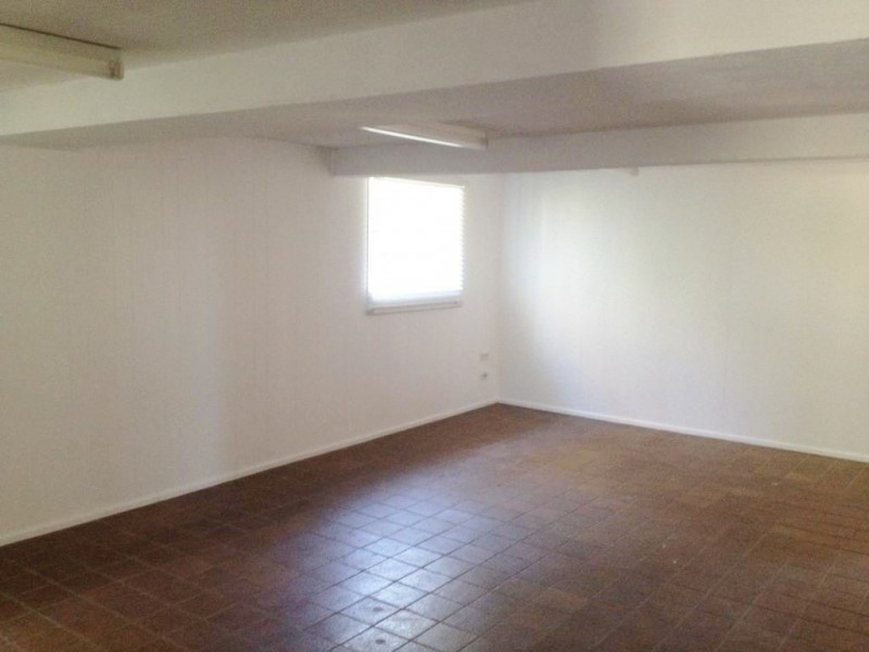 16 Butler Street, Raceview QLD 4305