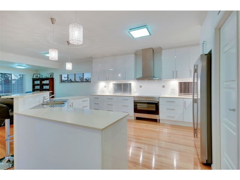 14 Broad Axe Cr, New Beith QLD 4124
