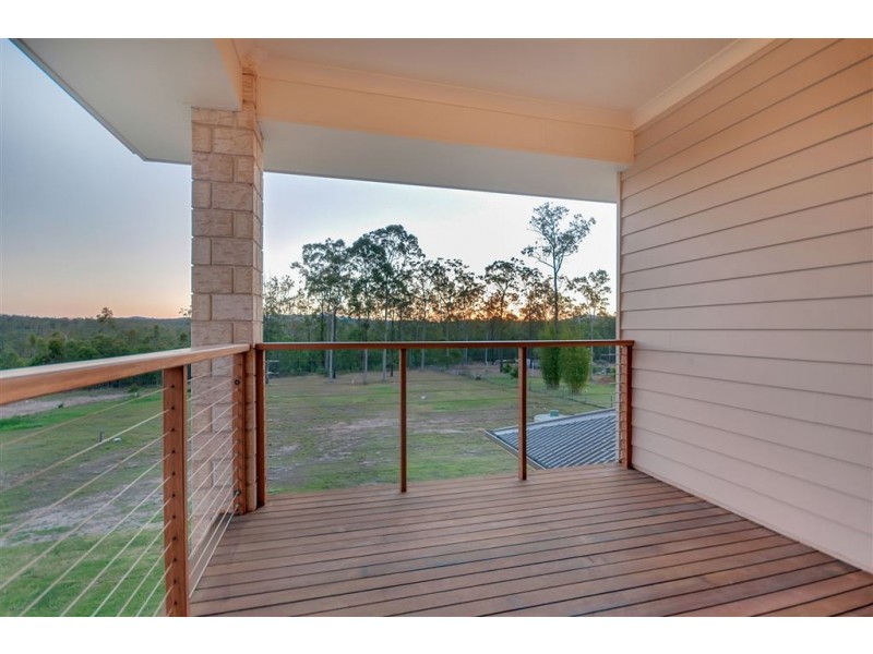 14 Broad Axe Cr, New Beith QLD 4124