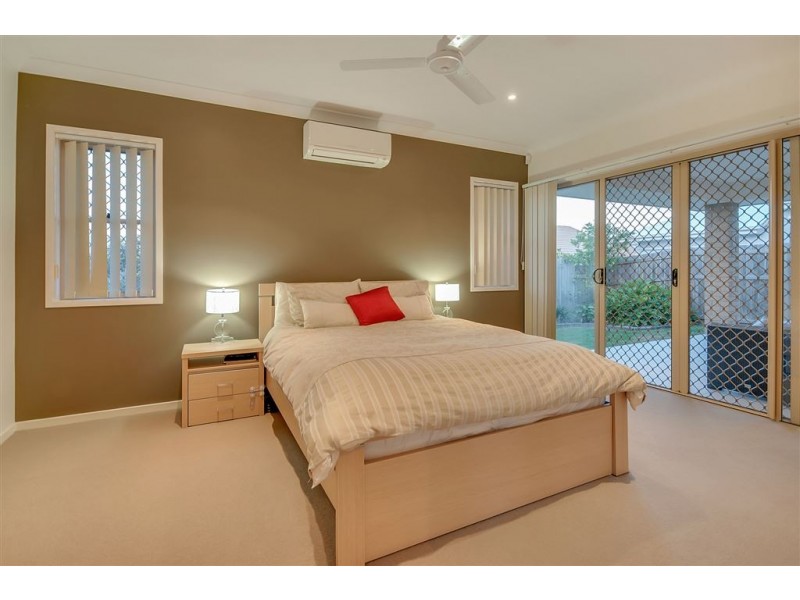 18 Barrington Street, Springfield Lakes QLD 4300