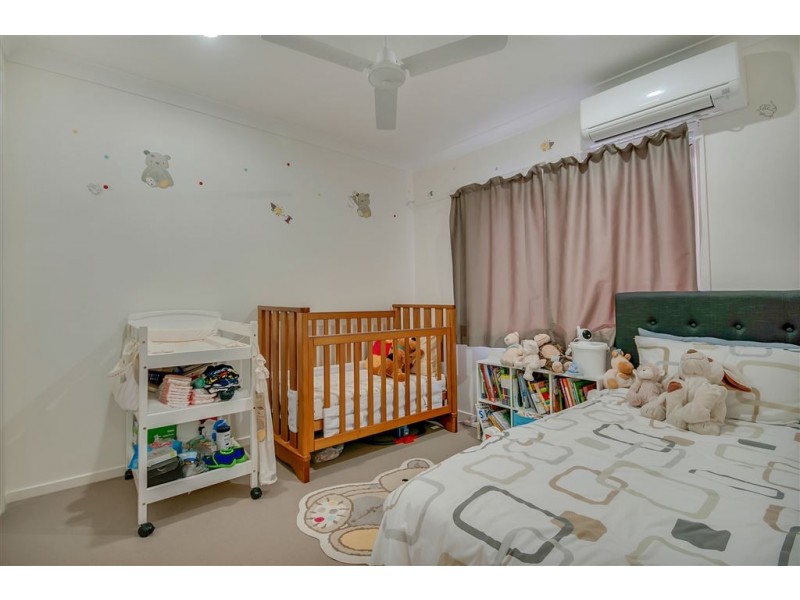 18 Barrington Street, Springfield Lakes QLD 4300