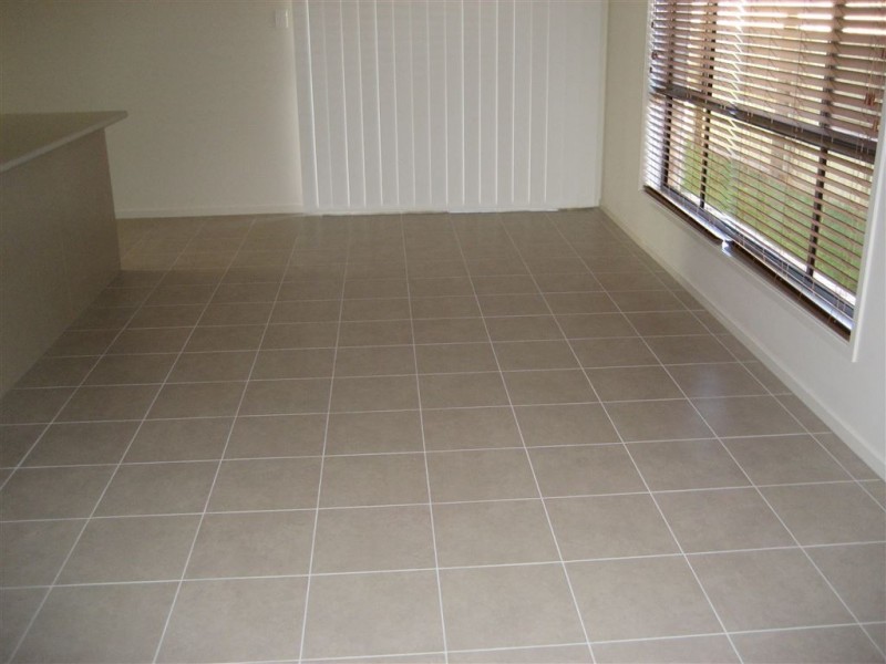 59 Valentine Cct, Augustine Heights QLD 4300