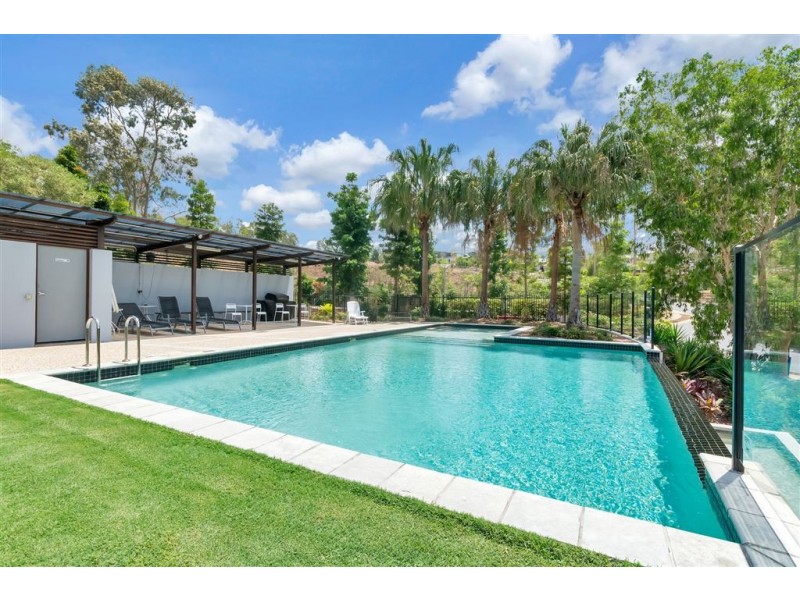 8/99 Brookwater Drive, Brookwater QLD 4300