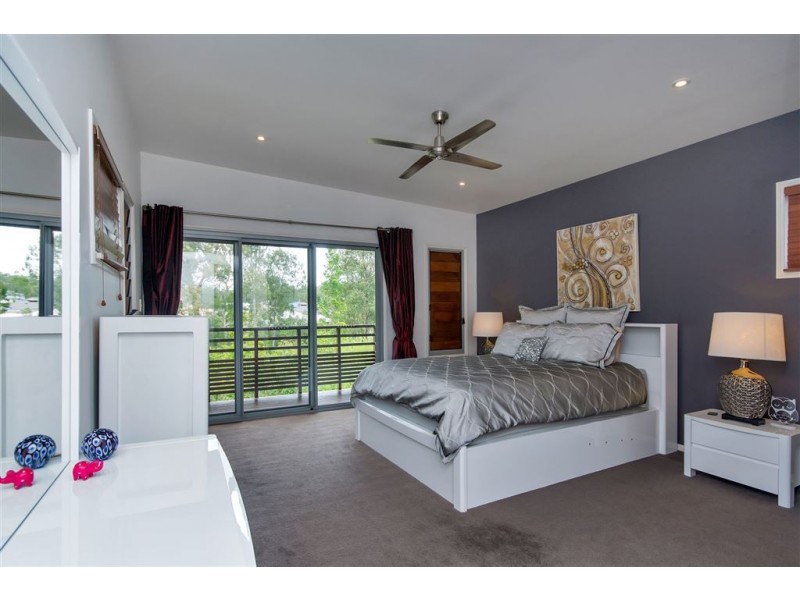 8/99 Brookwater Drive, Brookwater QLD 4300