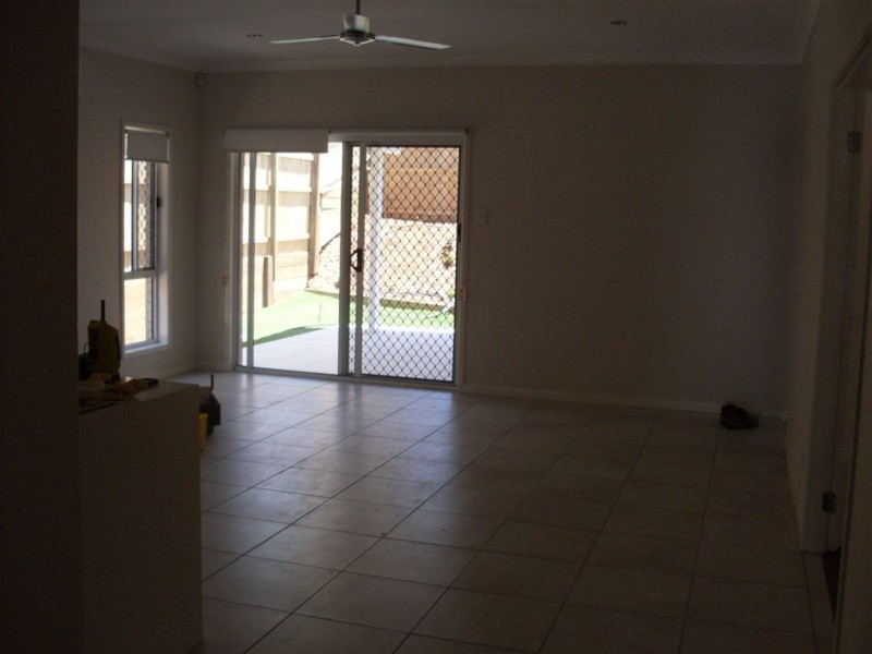 Springfield Lakes QLD 4300