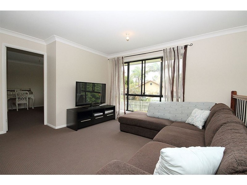 3 Samford Place, Forest Lake QLD 4078