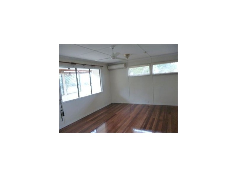 99 Brisbane Road, Redbank QLD 4301