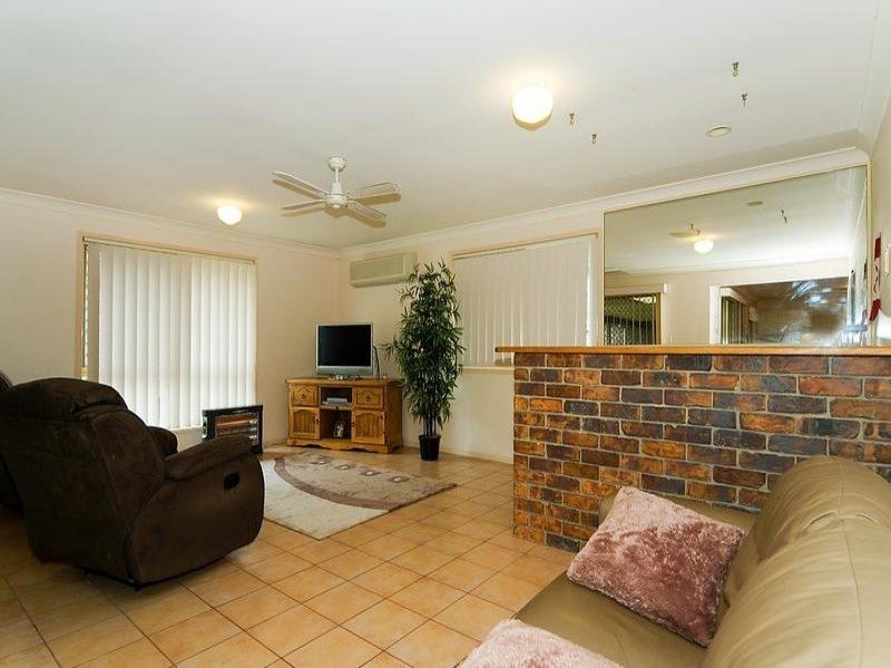 54 Ravenswood Lane, Springfield QLD 4300