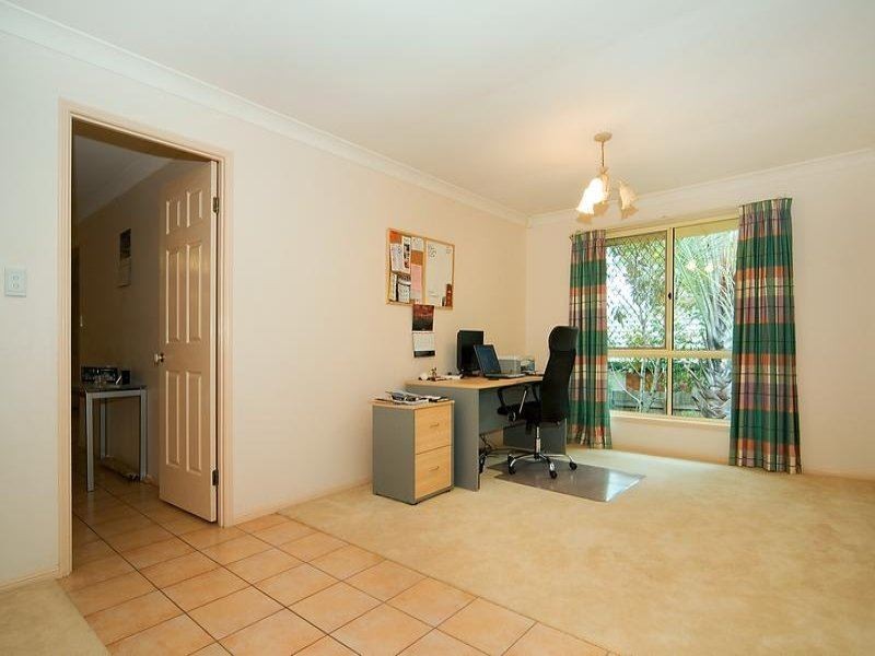 54 Ravenswood Lane, Springfield QLD 4300