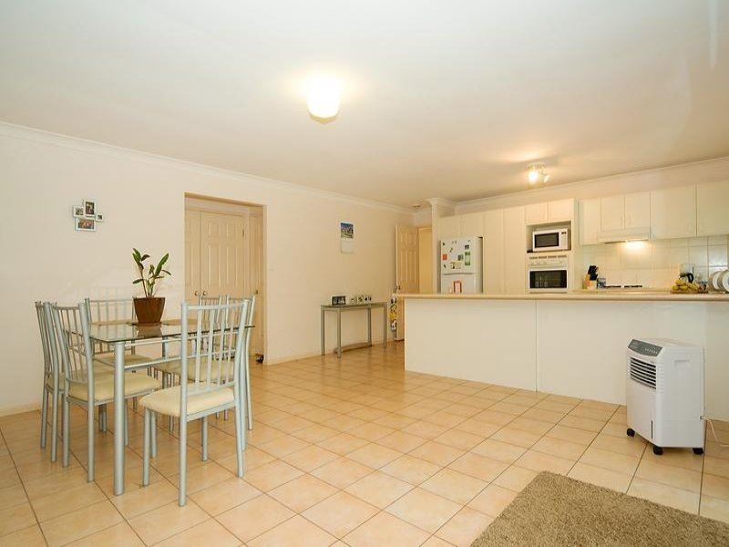 54 Ravenswood Lane, Springfield QLD 4300