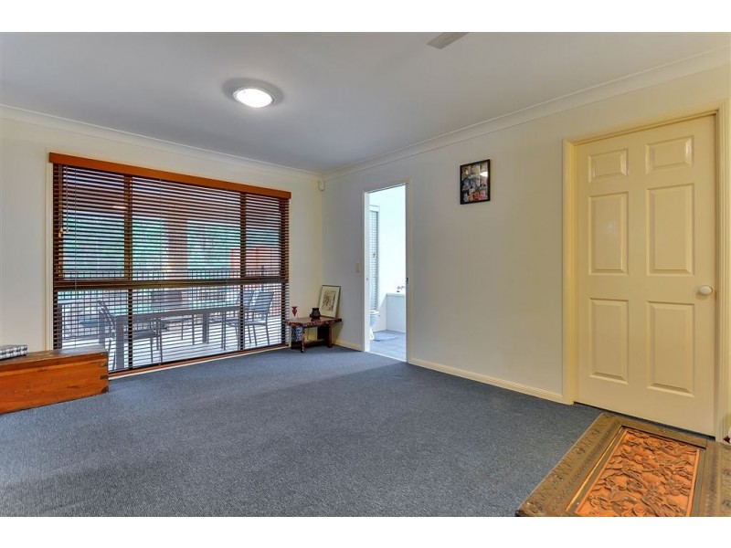 52 Bellbird Drive, Greenbank QLD 4124