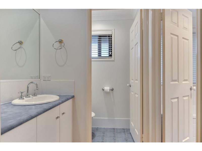 52 Bellbird Drive, Greenbank QLD 4124