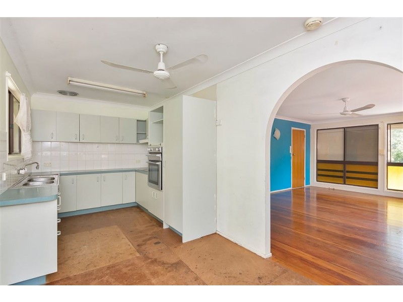 234 Old Logan Road, Camira QLD 4300