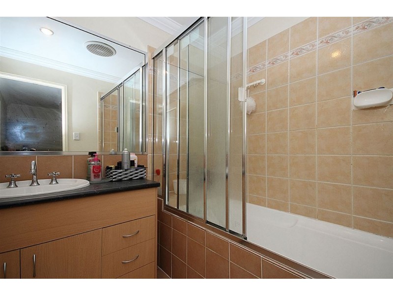 1/22 High Street, Forest Lake QLD 4078