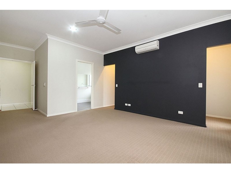 54 Canarvon Avenue, Springfield Lakes QLD 4300