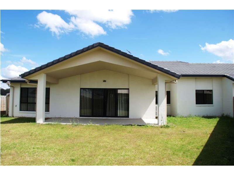 4 Ambrose Dr, Augustine Heights QLD 4300
