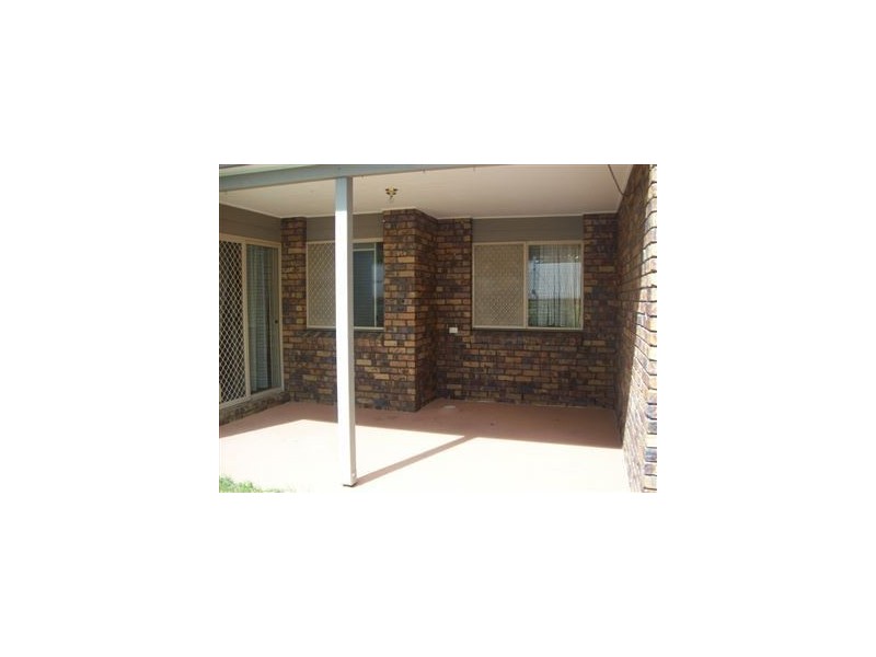2/312 Redbank Plains Road, Bellbird Park QLD 4300