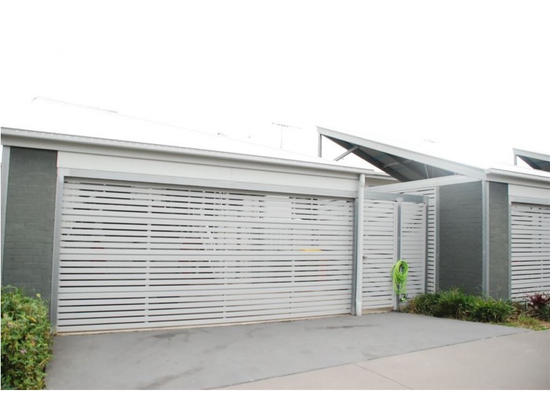 84 Grande Ave, Springfield Lakes QLD 4300