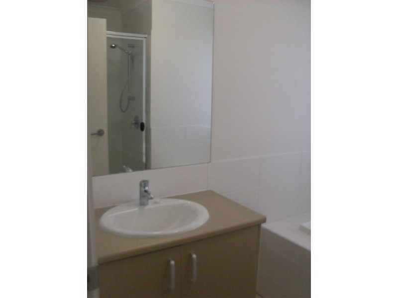 38 Drewett Ave, Redbank Plains QLD 4301