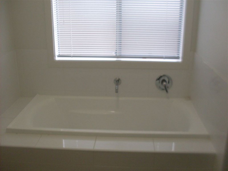 38 Drewett Ave, Redbank Plains QLD 4301