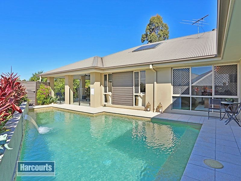 9 Pardalote Drive, Brookwater QLD 4300